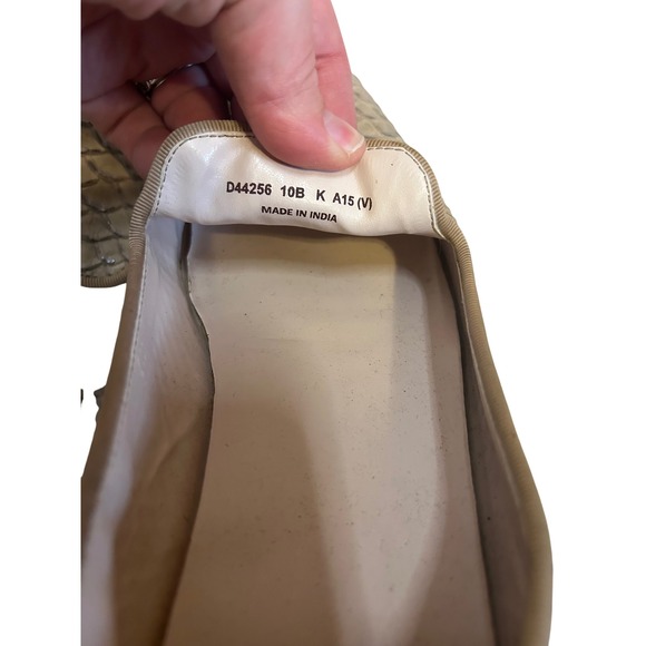 Cole Haan Womens 10B Beige Gold Snakeskin Embossed Loafers Flats - Picture 5 of 6